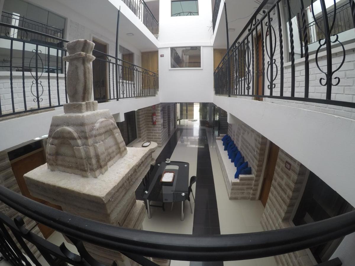 Hotel Kachi De Уюни Екстериор снимка